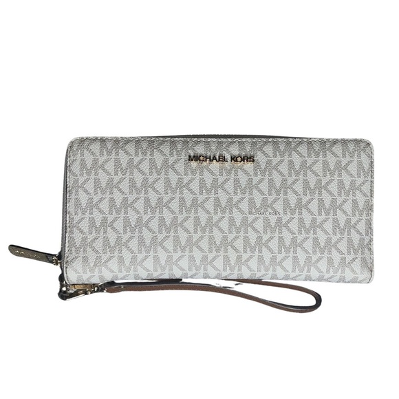 Michael Kors Handbags - Michael Kors Jet Set Travel Wristlet Wallet MK Logo Zip Around Santiago Leather